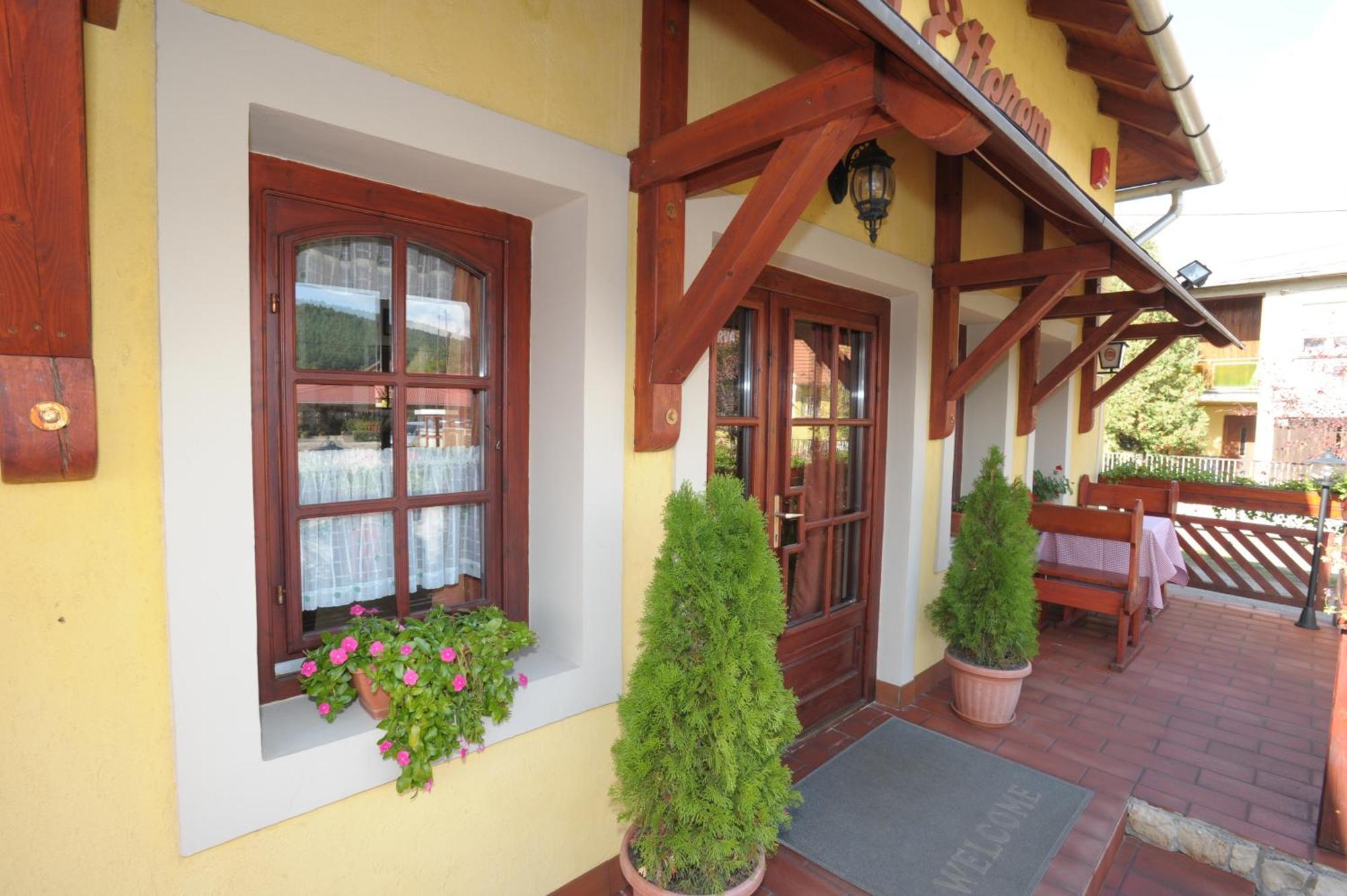 Forras Fogado Bed and Breakfast Bükkszék Εξωτερικό φωτογραφία